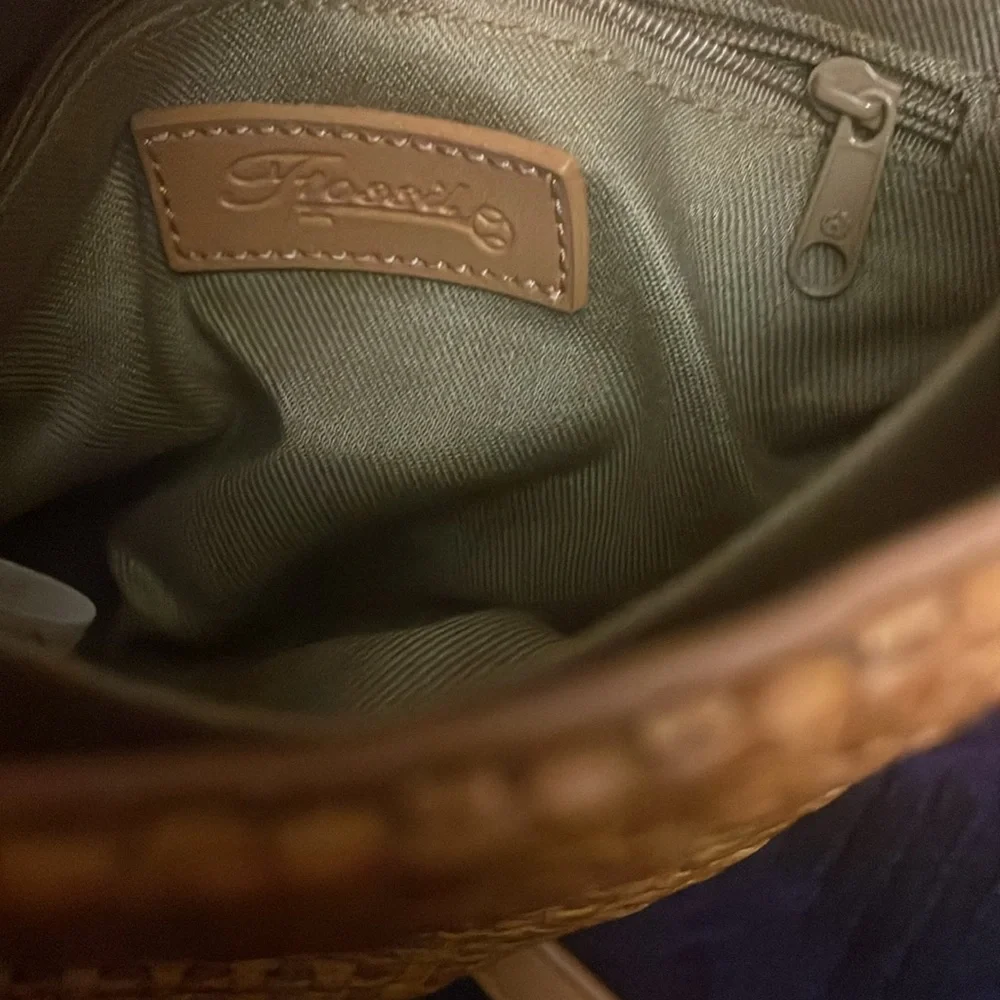 Fossil women’s woven fiber purse - Picture 7 of 10